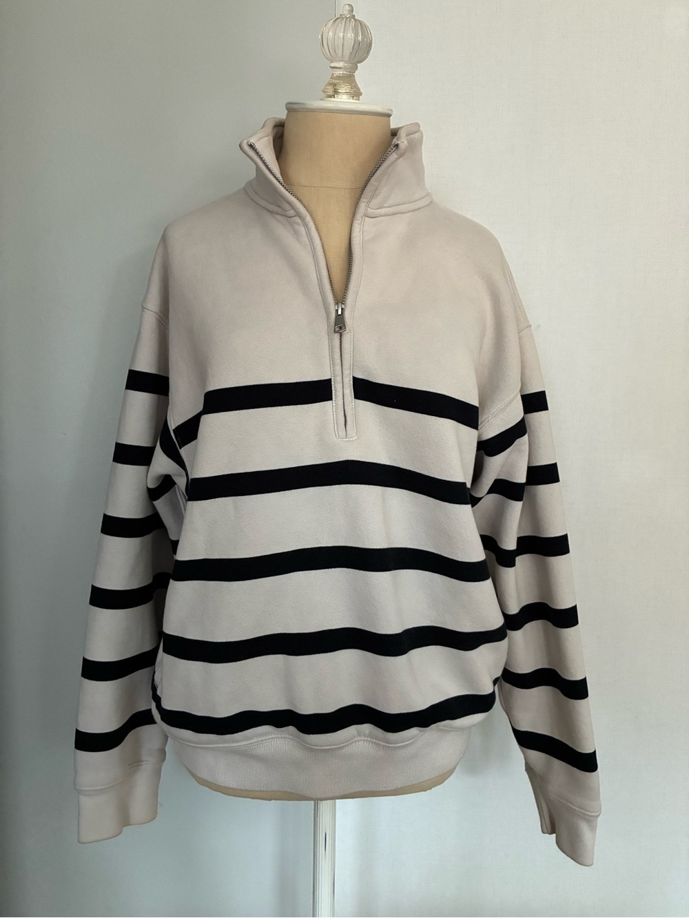 Abercrombie & Fitch Half-Zip Striped Pullover Sweater - Cream/Black